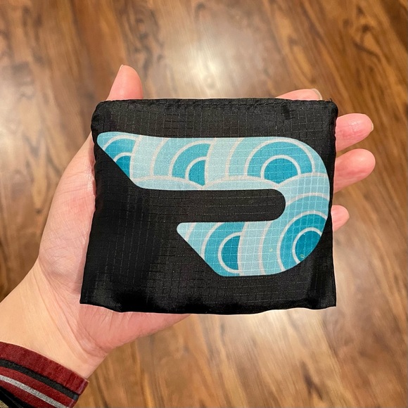 Doordash T-Shirt, Shopping Tote, and Face Mask - Picture 5 of 6